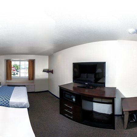 Rodeway Inn & Suites Lewisville I-35 Rum bild