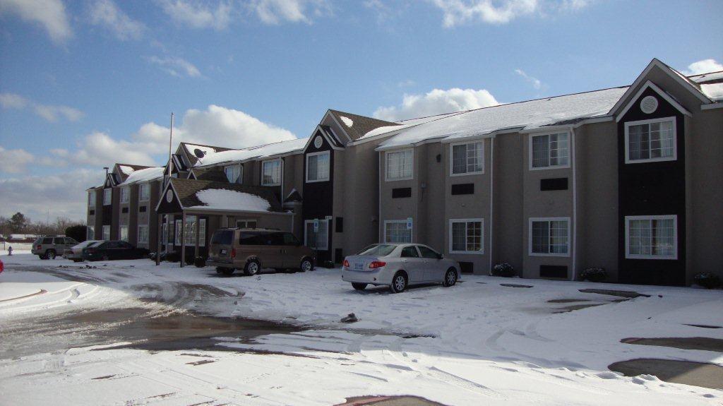 Rodeway Inn & Suites Lewisville I-35 Exteriör bild